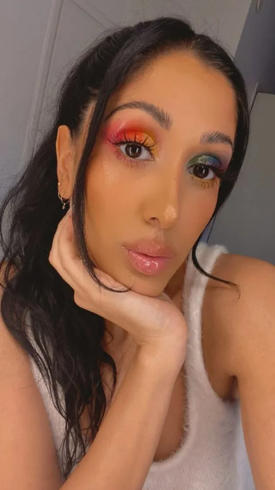 I got asked by Kicks to create a makeup look for Pride and