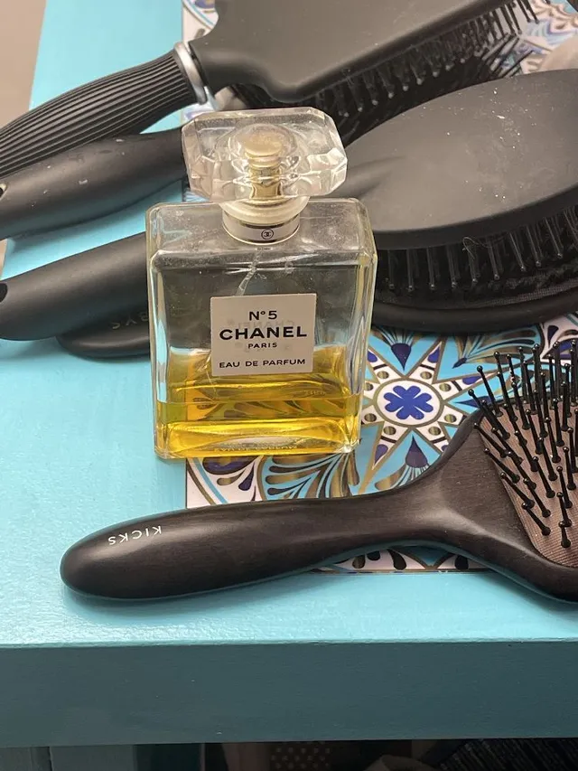Chanel no 5 utan tvekan jag älskar 🥰 den