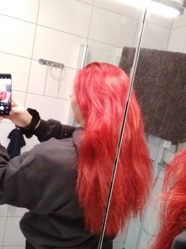 Jag älskar verkligen mitt röda hår, men för att jag inte ska