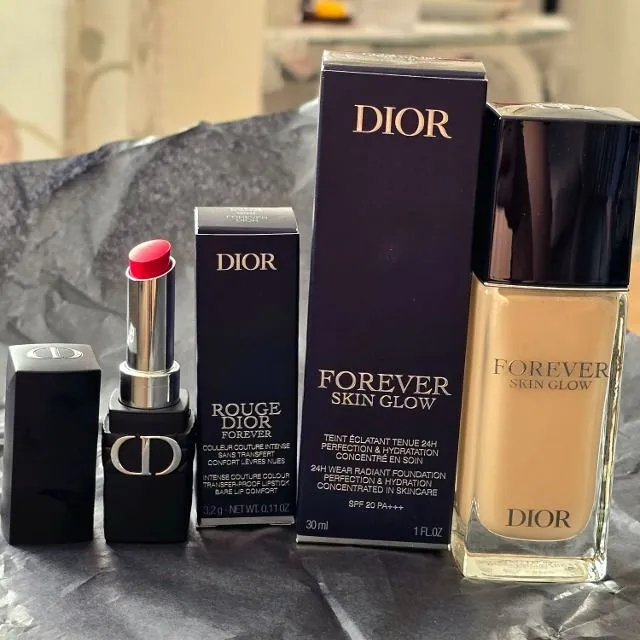 Forever Skin Glow Base Foundation + Rouge Dior Forever