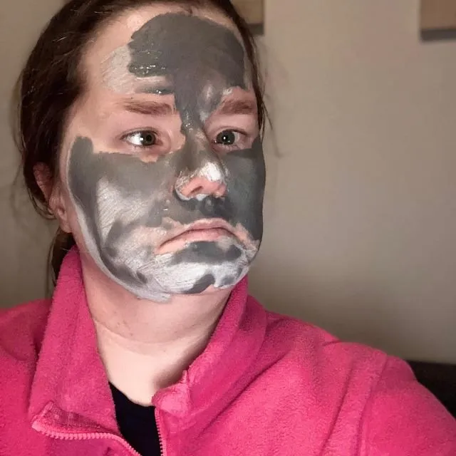 En kväll i veckan använder jag min ansiktsmask från Rituals