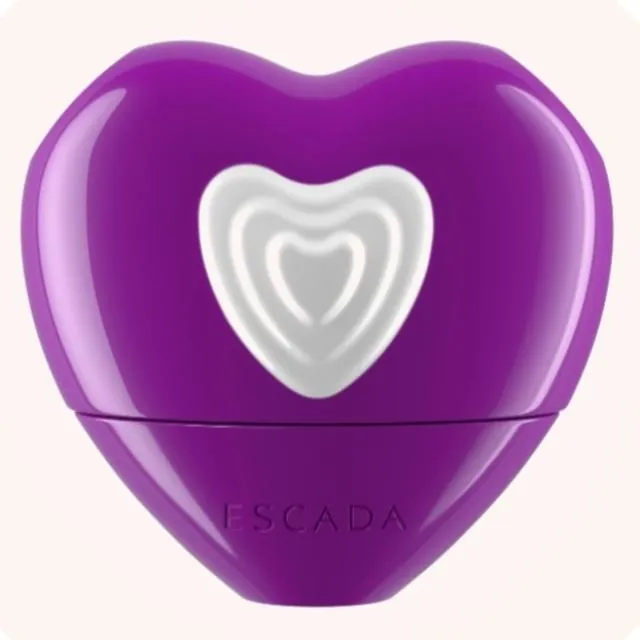 Ny parfym från ESCADA - Party Love EdP 💜  Doftnoter: