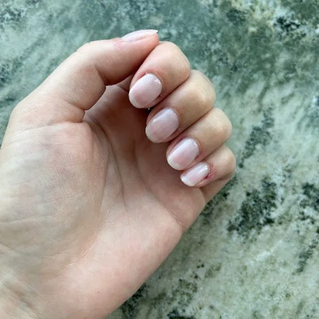 Äntligen nya naglar 💅🏽 Denna gången blev det väldigt