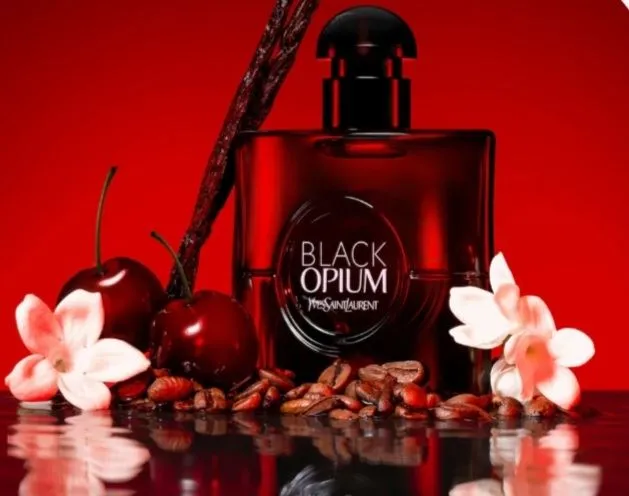 Nyast i YSL Black Opium-familjen:  BLACK OPIUM OVER RED EdP