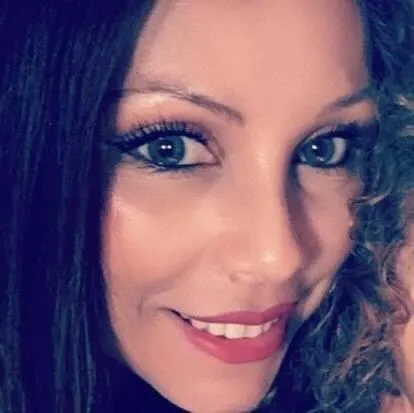 Foundation: Nars Sheer Glow i Barcelona Bronzer: Nabla